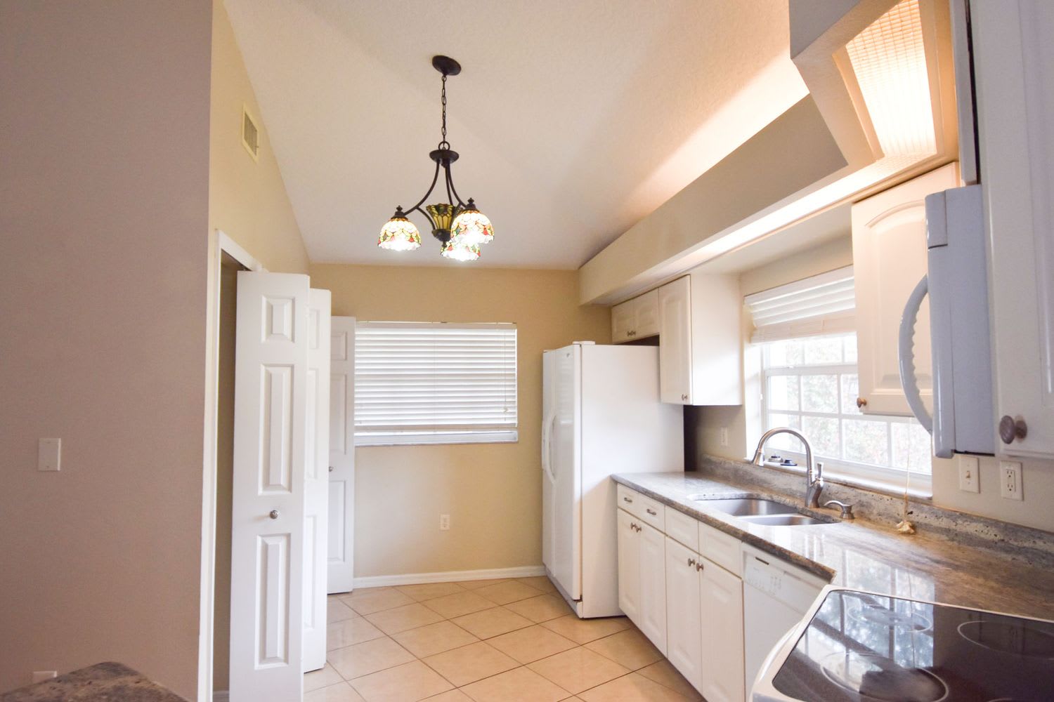 4920 Treasure Cay Rd photo 4
