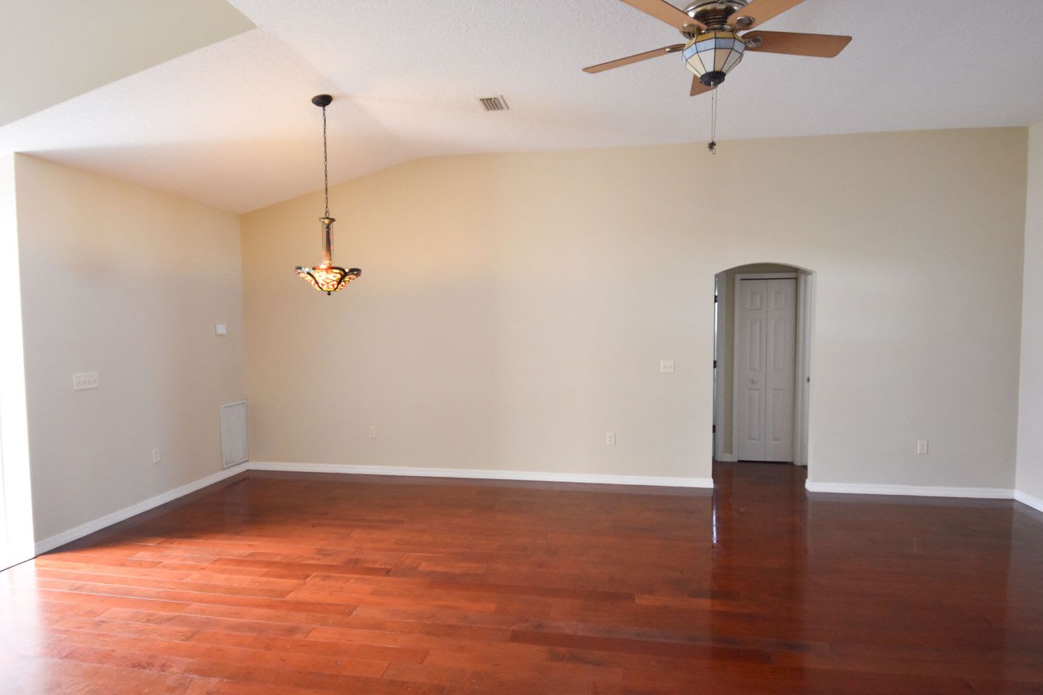 4920 Treasure Cay Rd photo 2