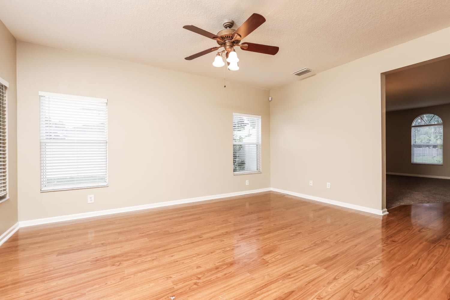 13659 Hawk Lake Dr photo 5
