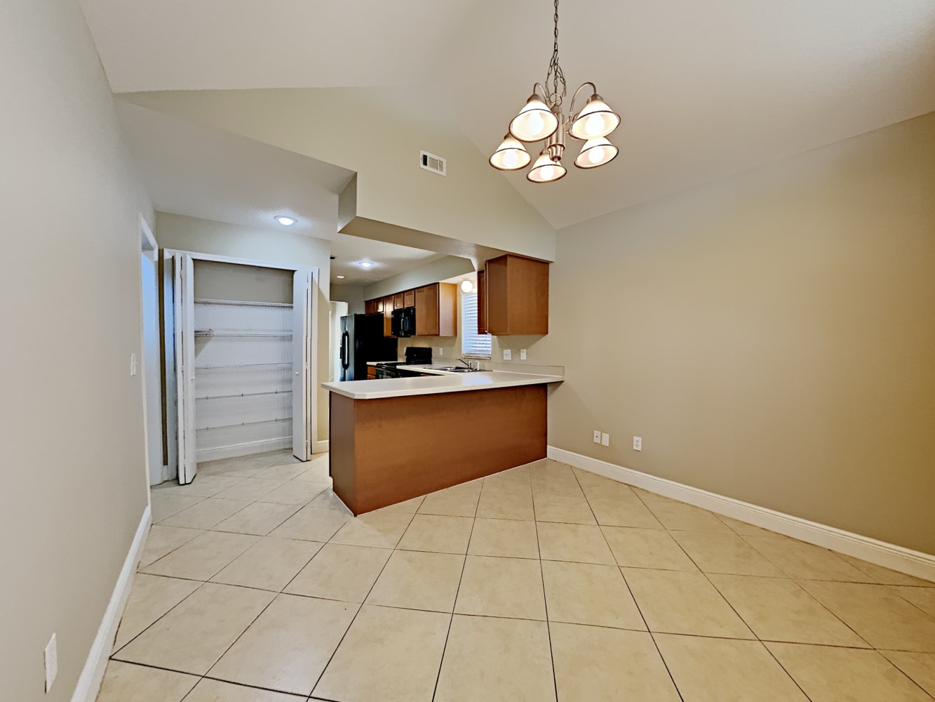 854 River Cove Ave photo 5