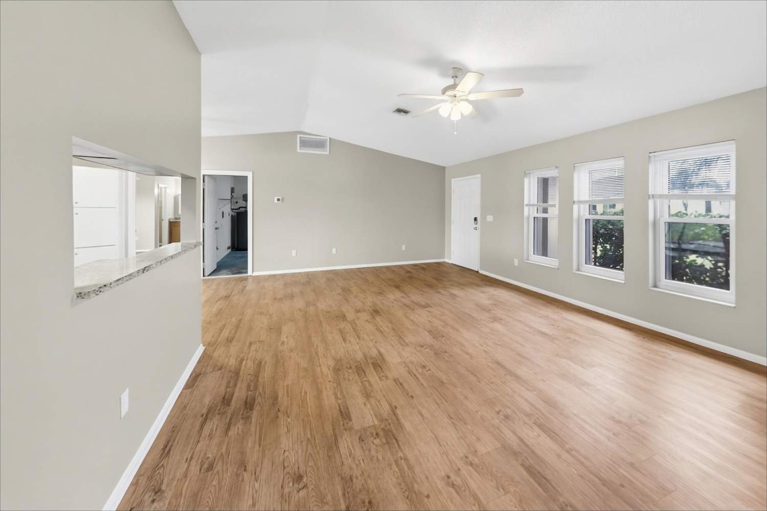 26 Mariner Ln photo 4