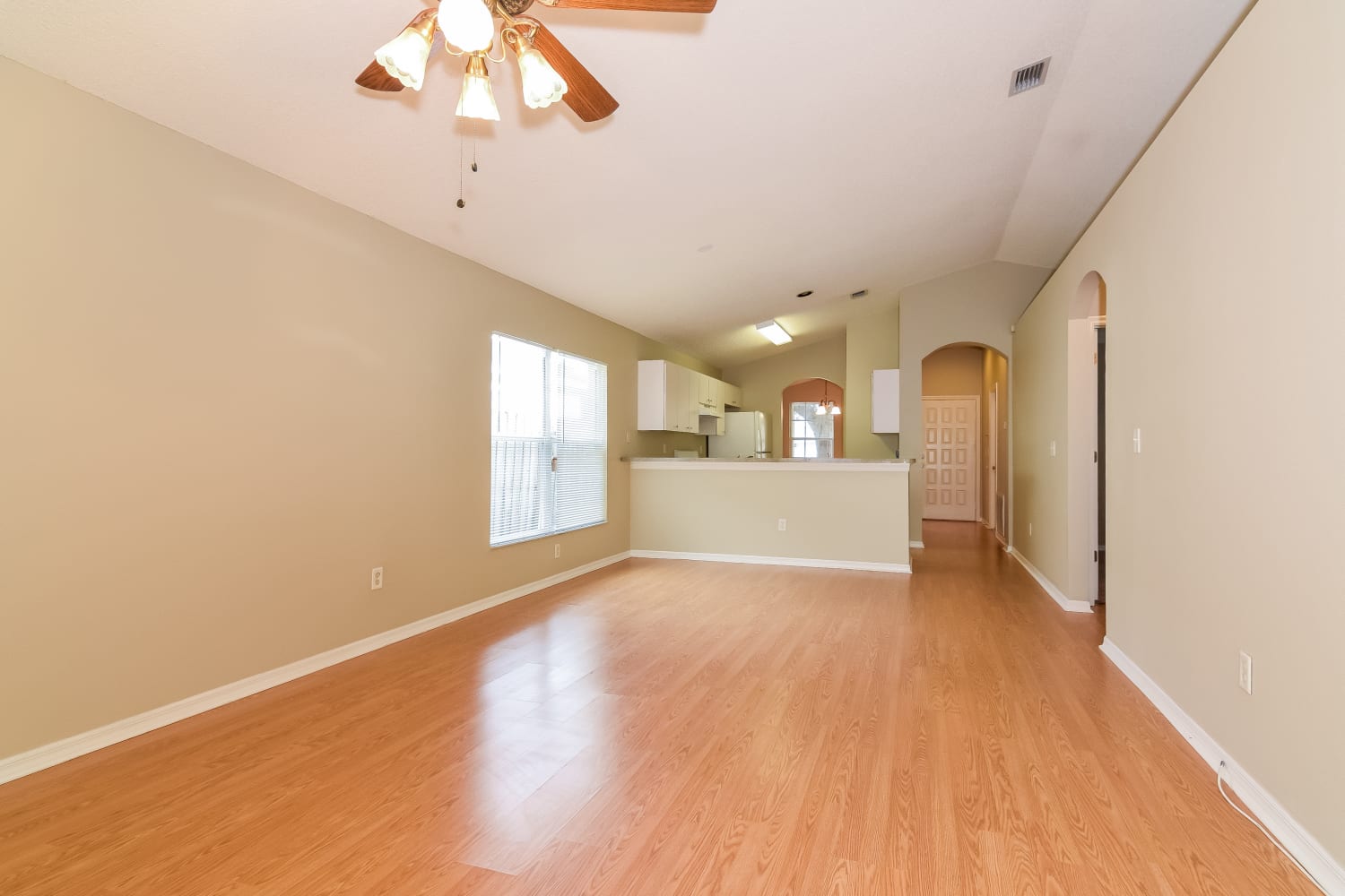 28611 Seashell Ct photo 4