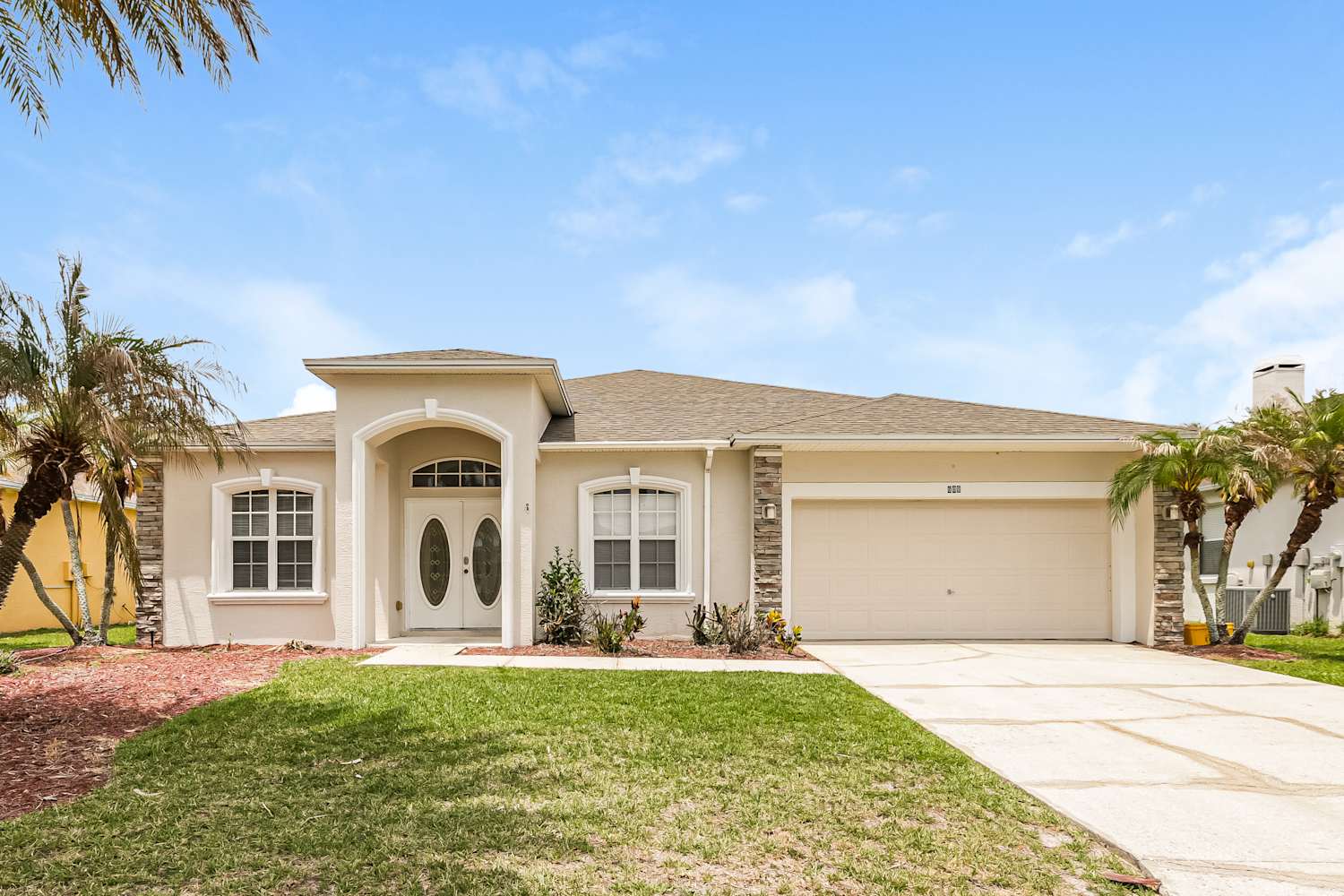 608 Terranova Dr photo 3
