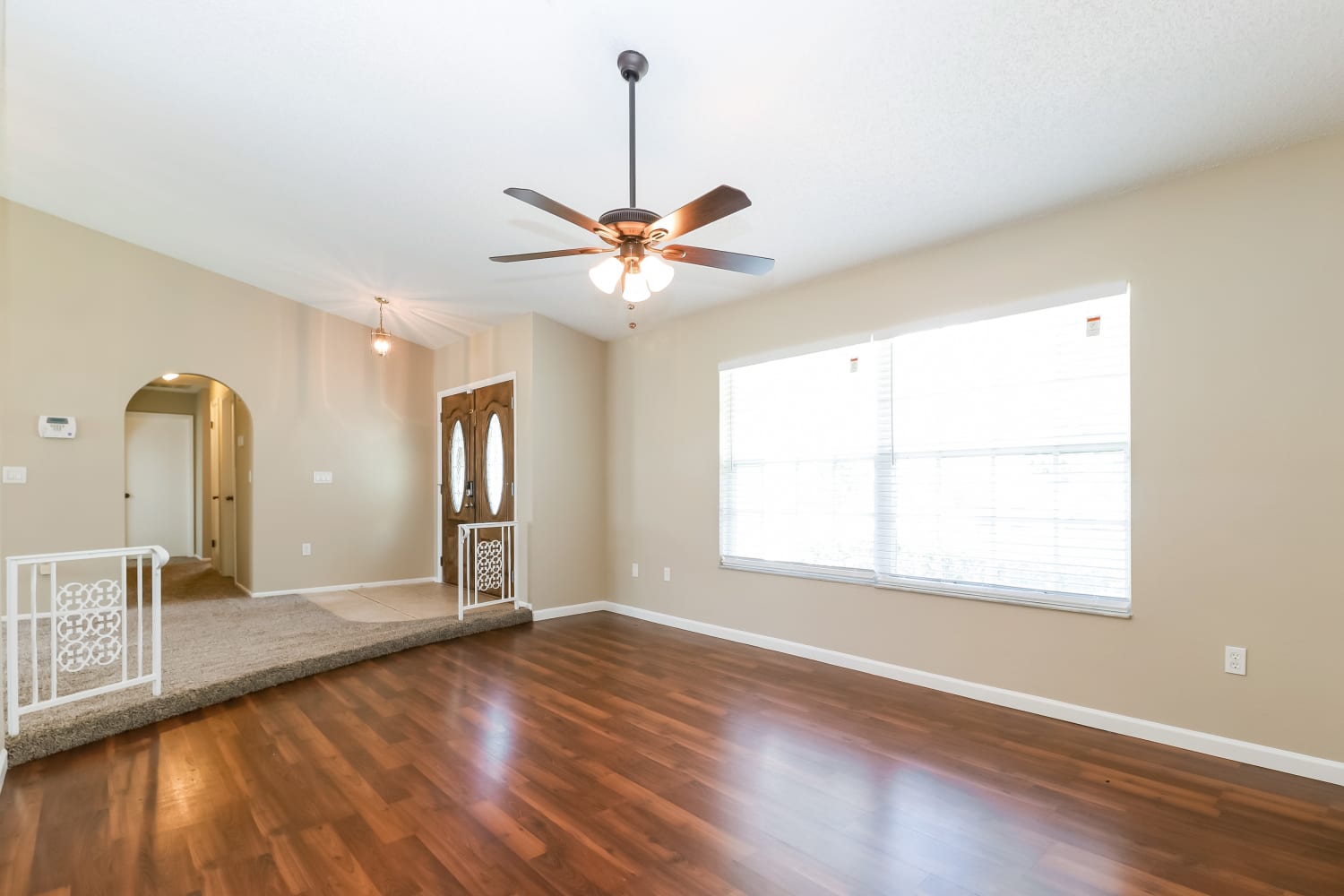 7331 Skyview Ave photo 3