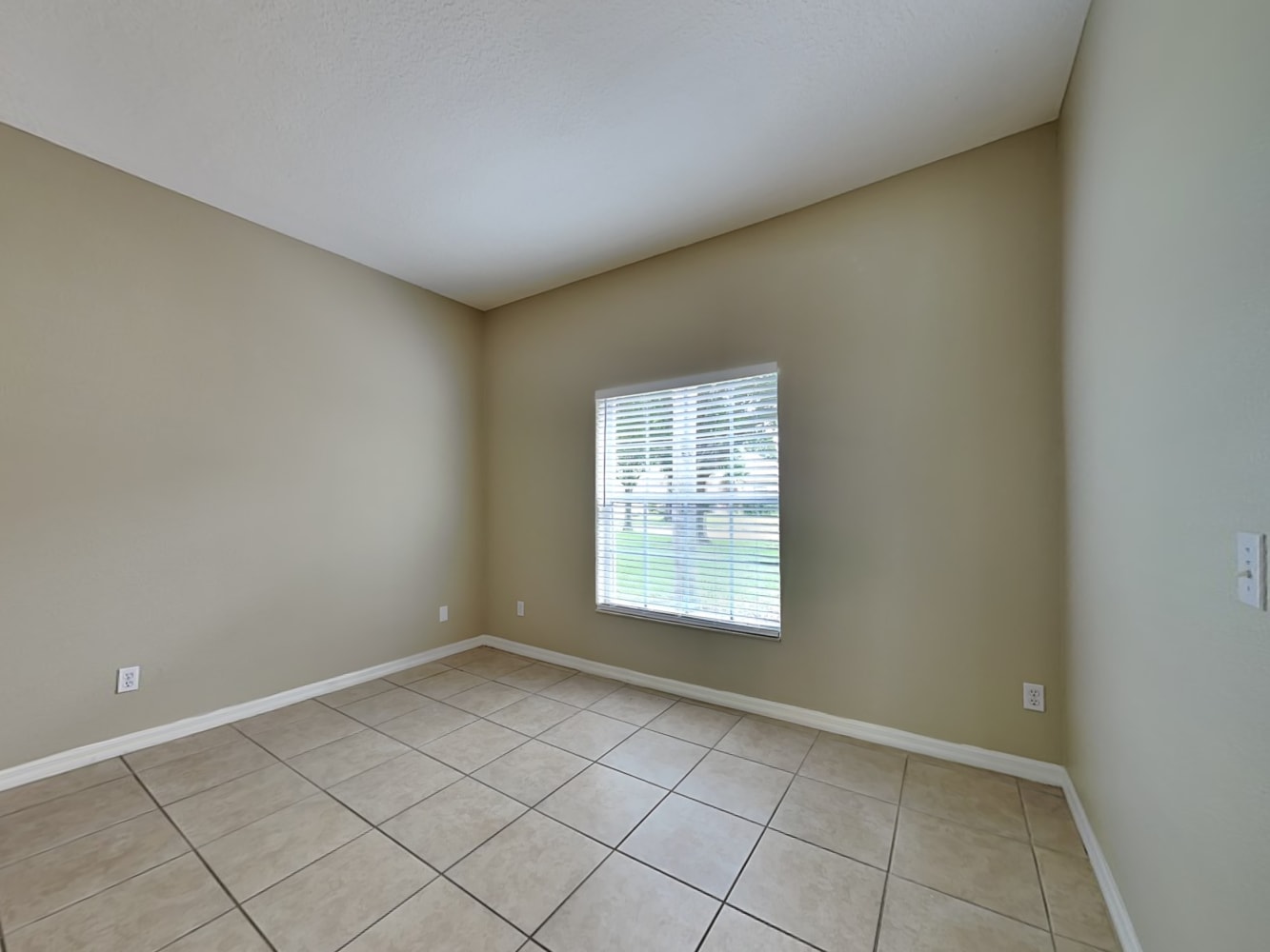 12911 Cattail Shore Ln photo 4