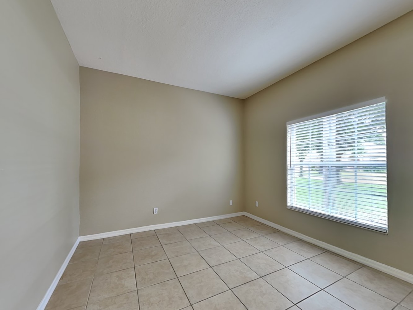 12911 Cattail Shore Ln photo 3