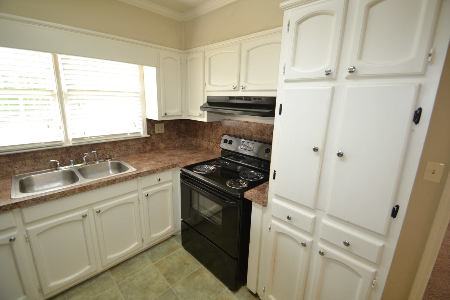 941 David Dr photo 5