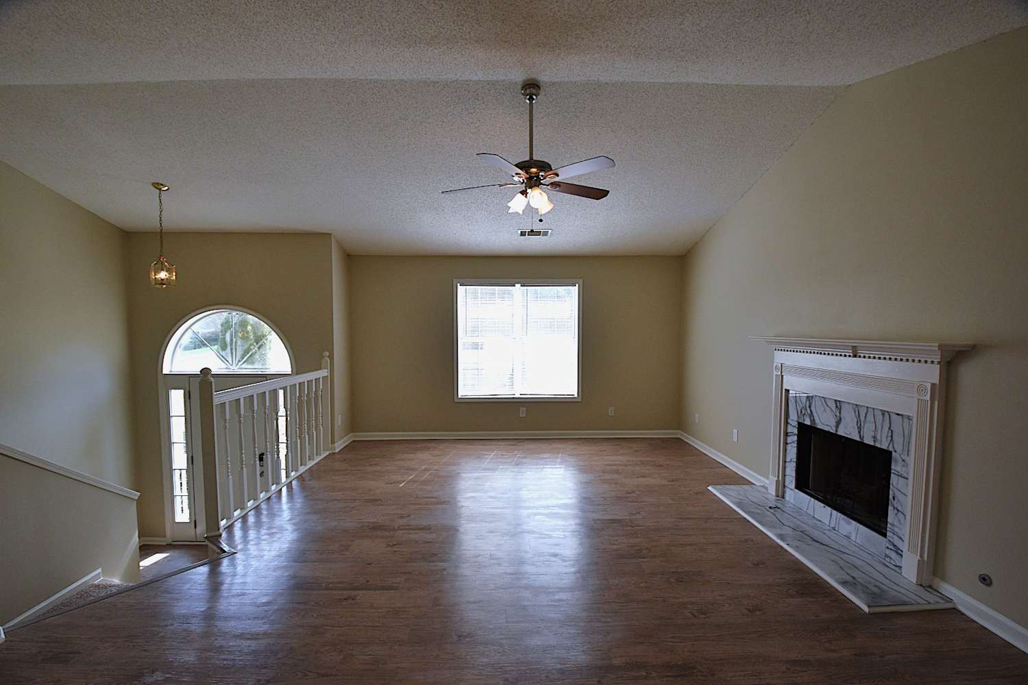 2860 Brookton Ln photo 2
