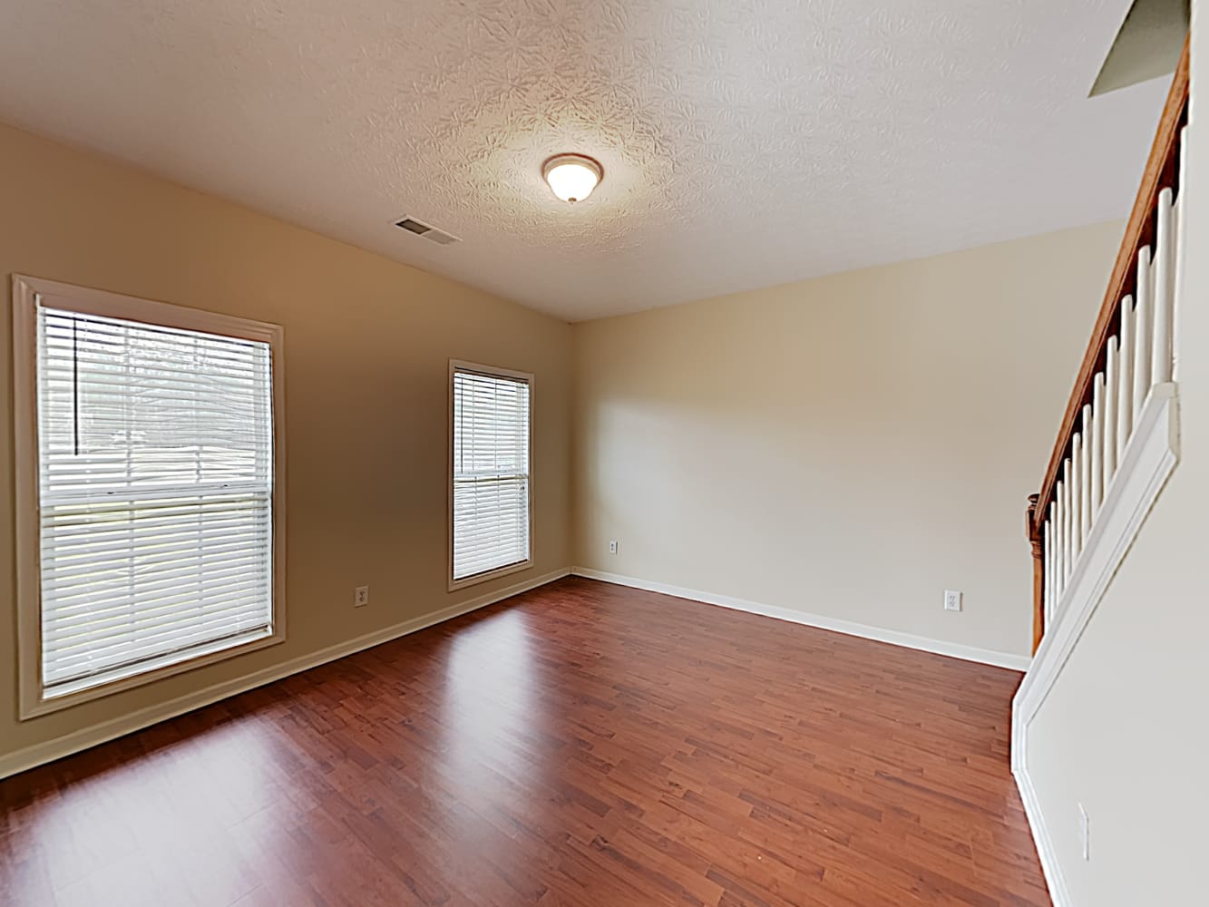 90 Ardella Dr photo 5