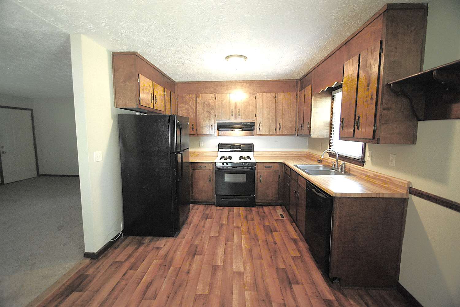 266 Farm Ridge Dr NE photo 4