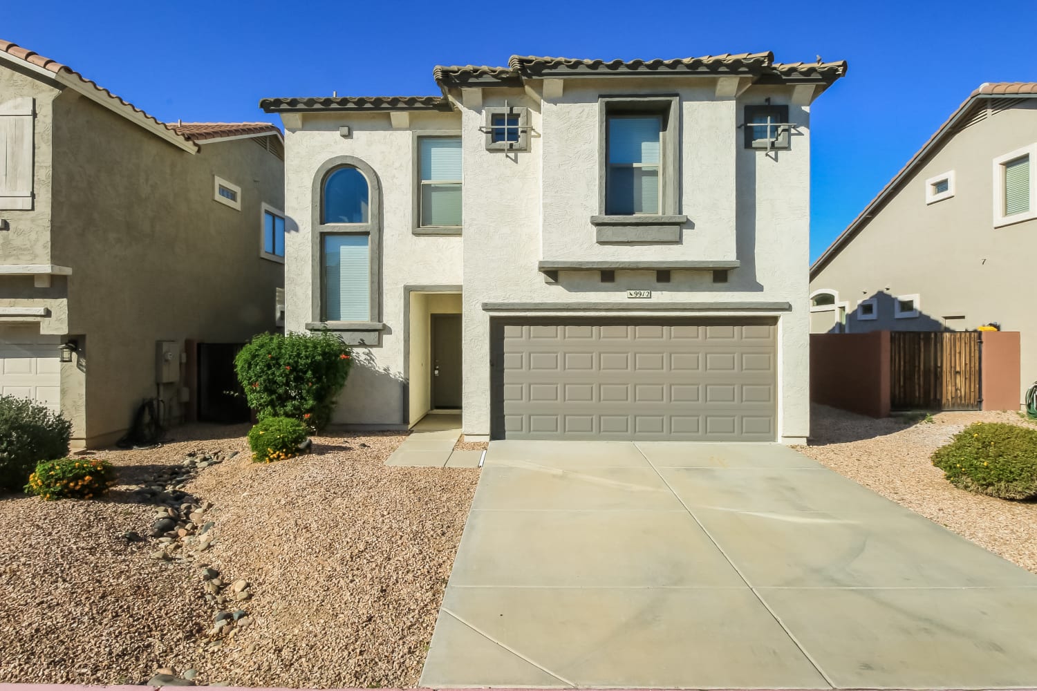 9912 E Escondido Avenue photo 3