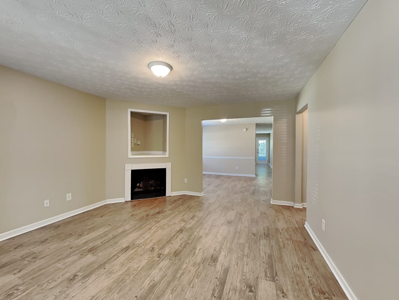 5183 Tew Ln SW photo 4