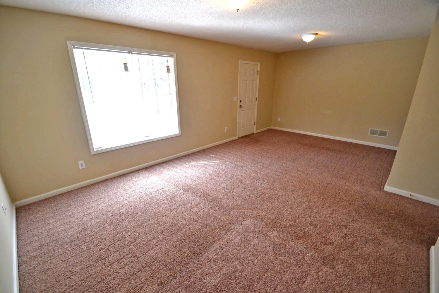 319 Chesapeake Rdg photo 2