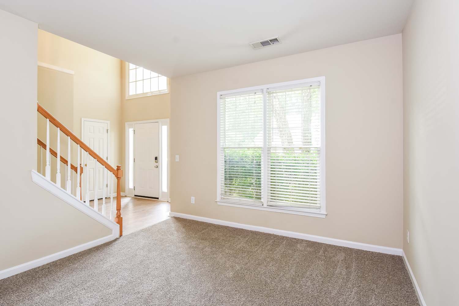 4007 Annandale Main NW photo 4