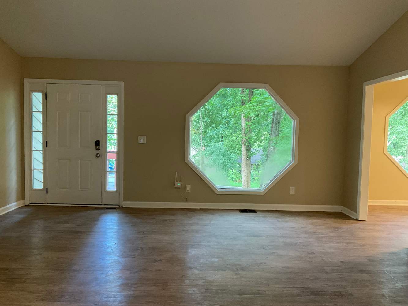 2057 Kinridge Ct photo 5