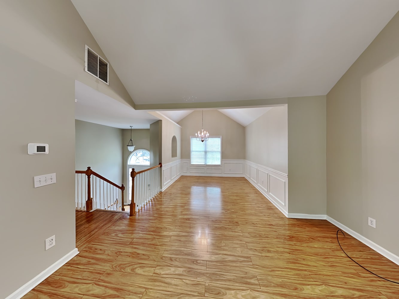 104 Victory Commons Dr photo 4