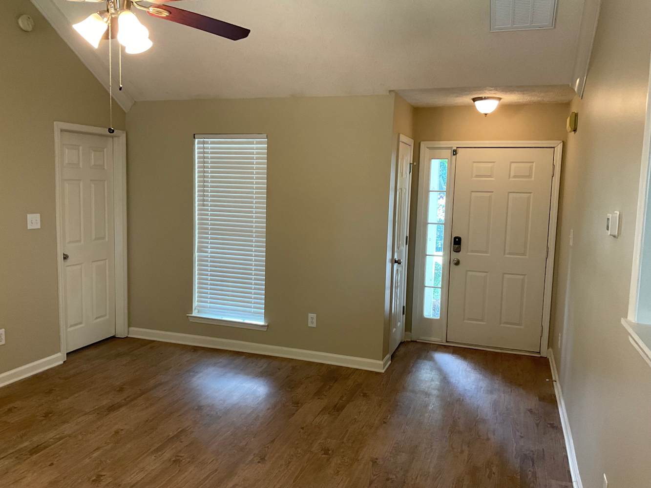 145 Stoney Brook Way photo 3