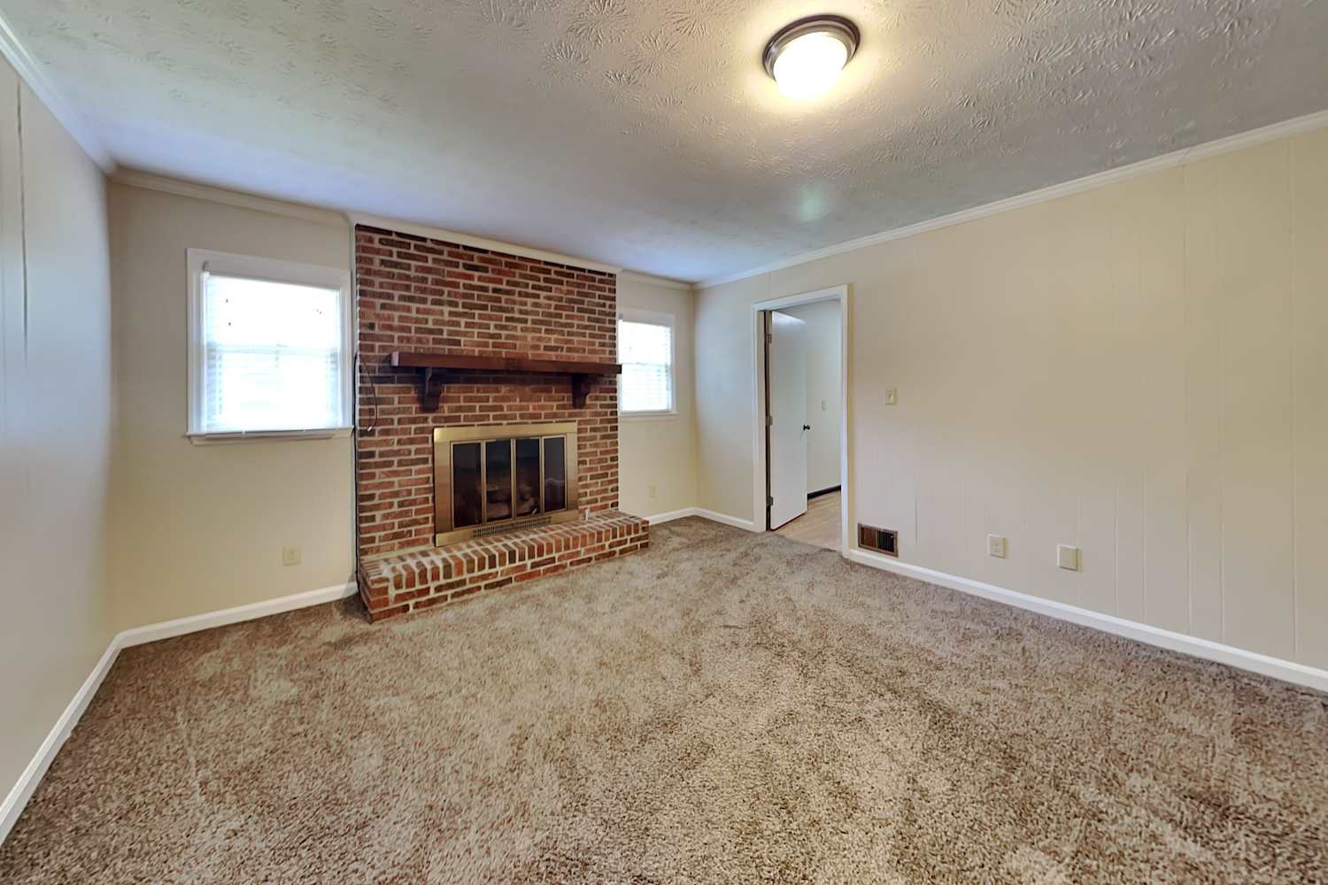 3158 Larkspur Cir photo 5