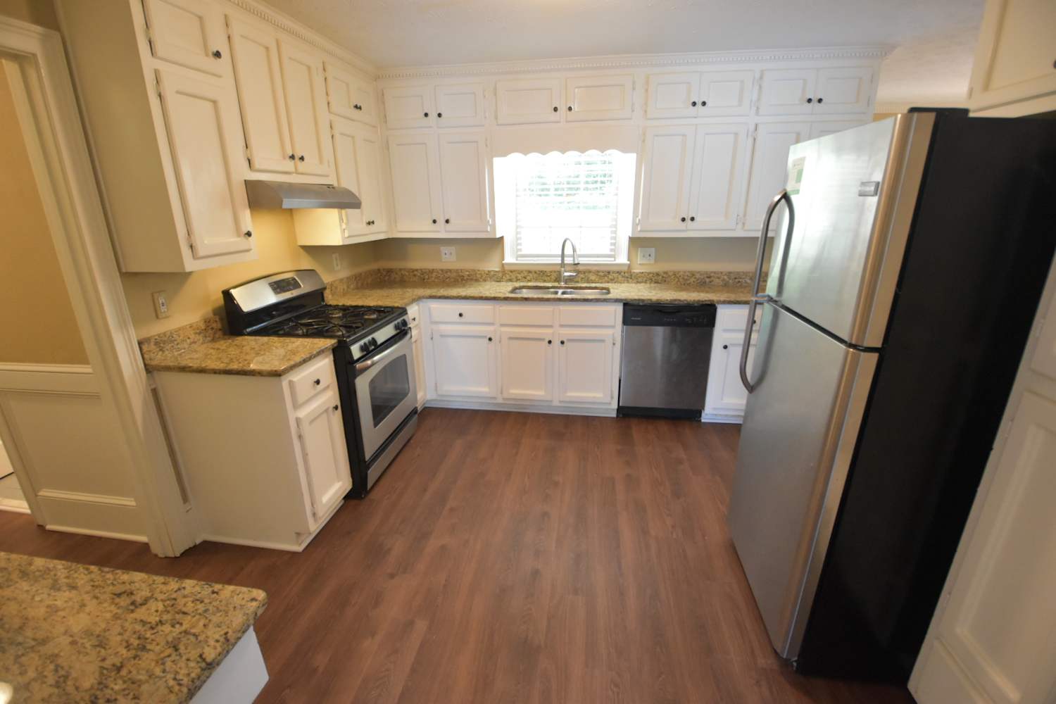 2350 Ciji Cir photo 3