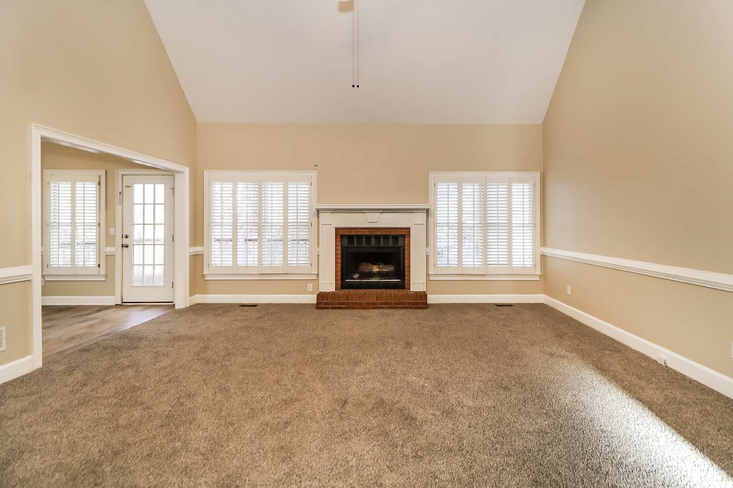 85 Westover Pl photo 4