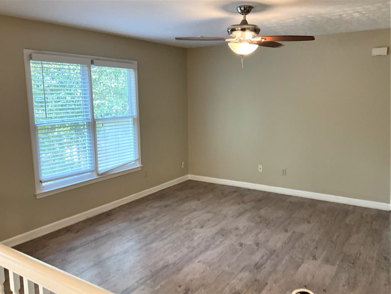 143 Gerri Dr photo 4