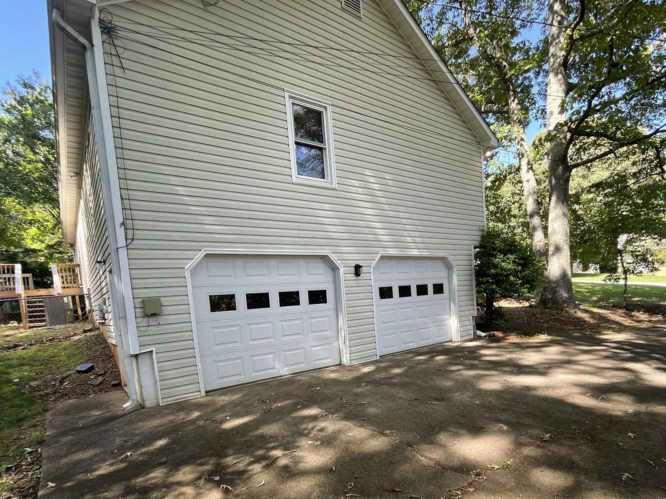 202 Valley Brook Dr photo 4
