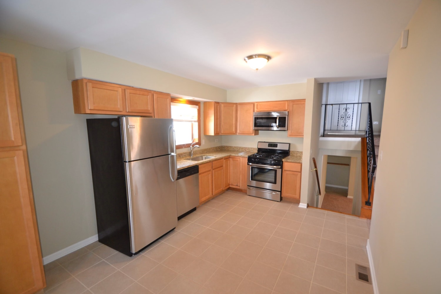 26W257 Harrison Ave photo 2
