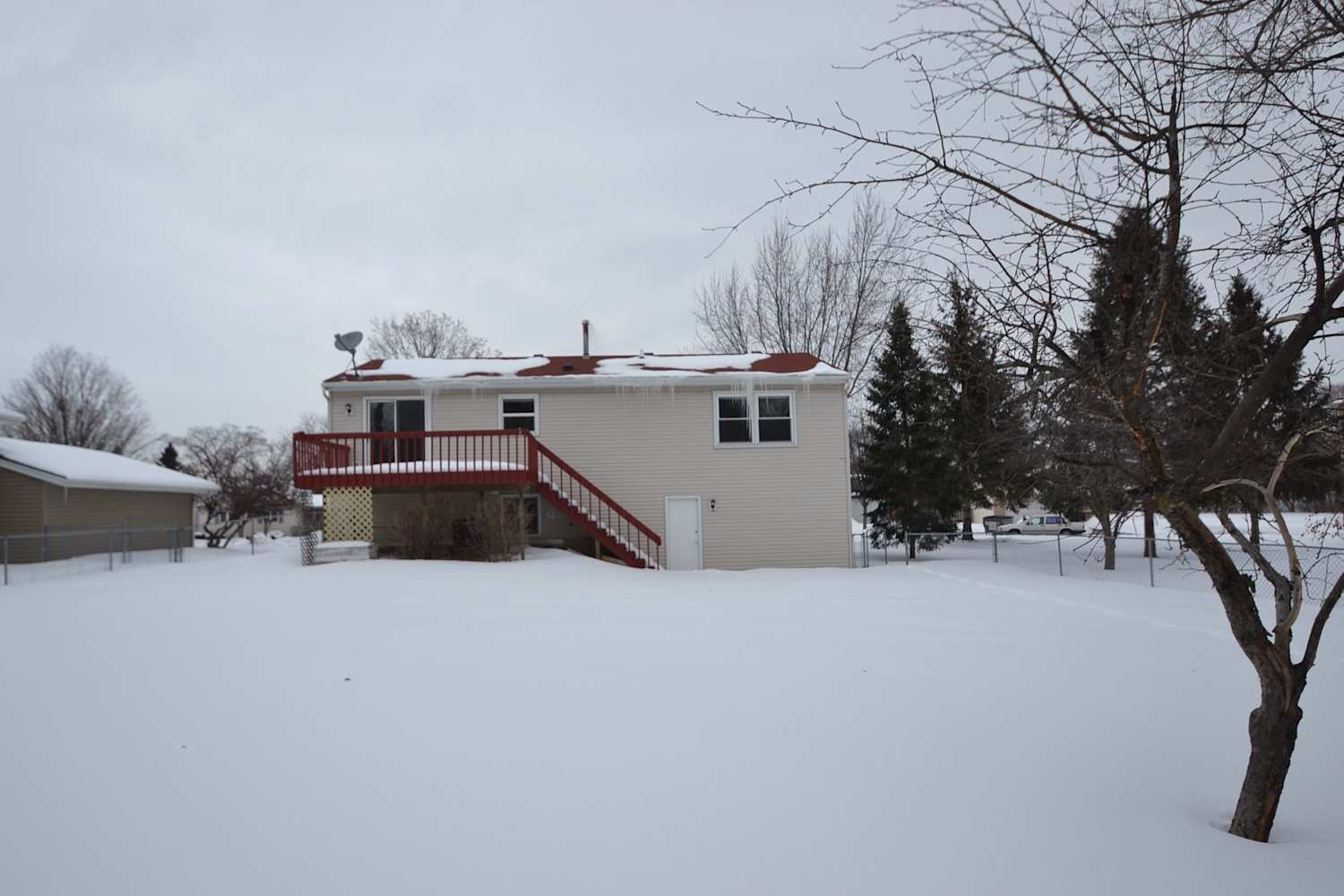 537 Norman Dr photo 2