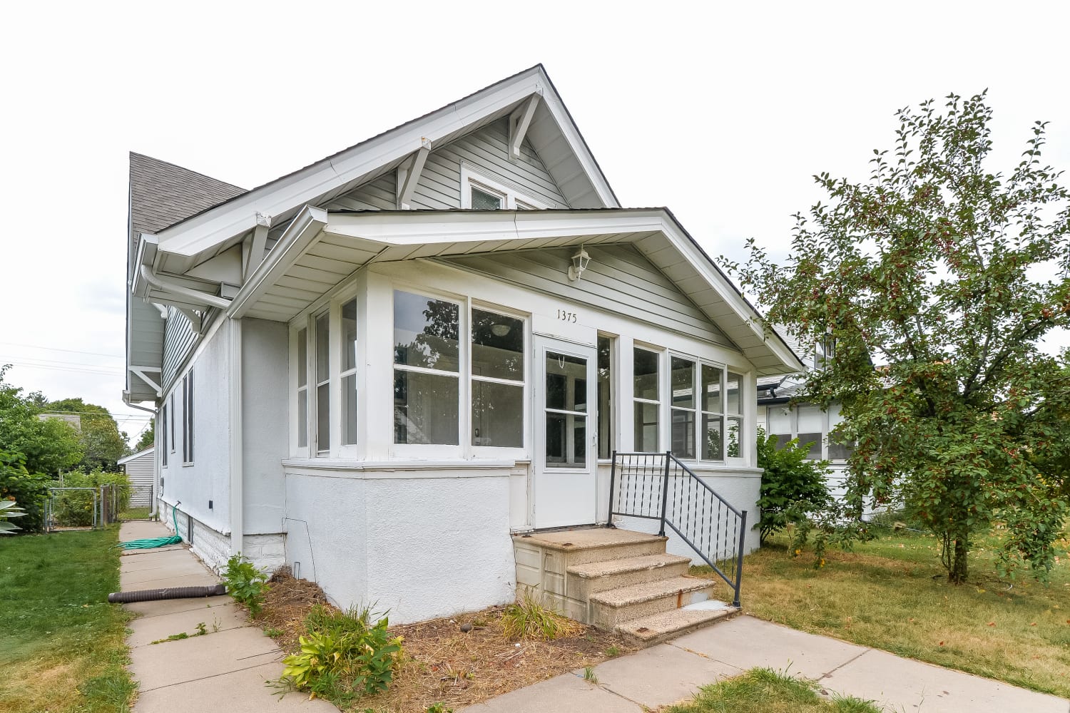 1375 Lafond Ave photo 2