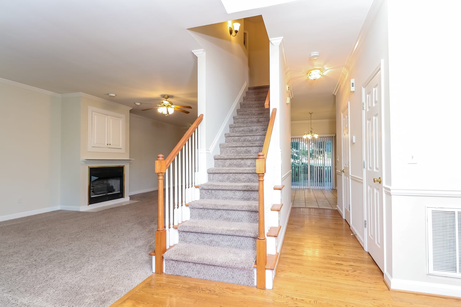 3700 Turret Dr photo 4