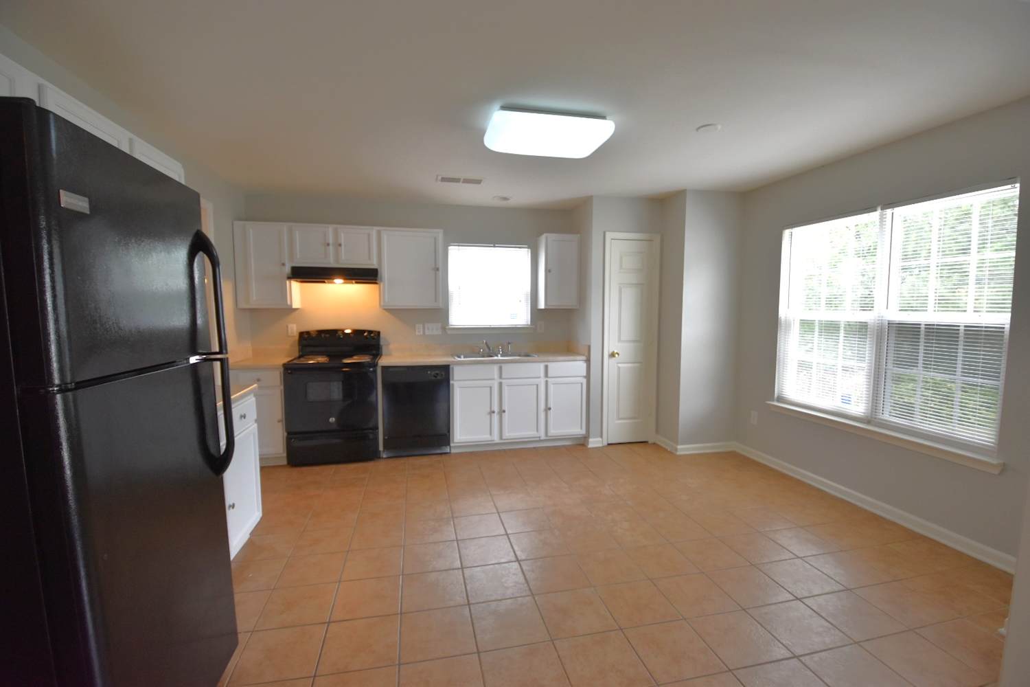 11829 Aubreywood Dr photo 4