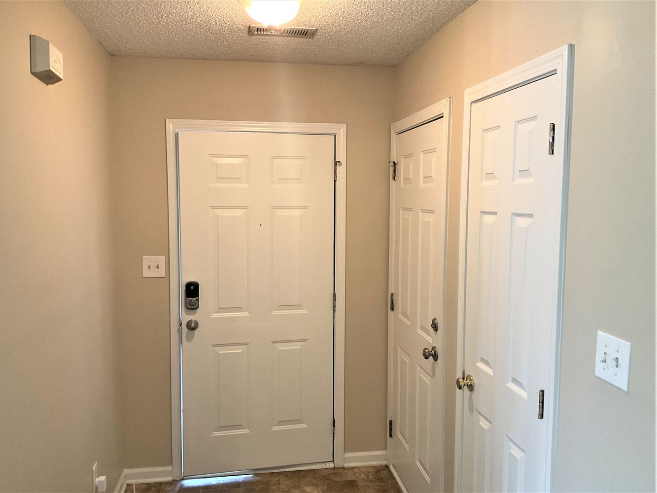 5215 Timbertop Ln photo 3