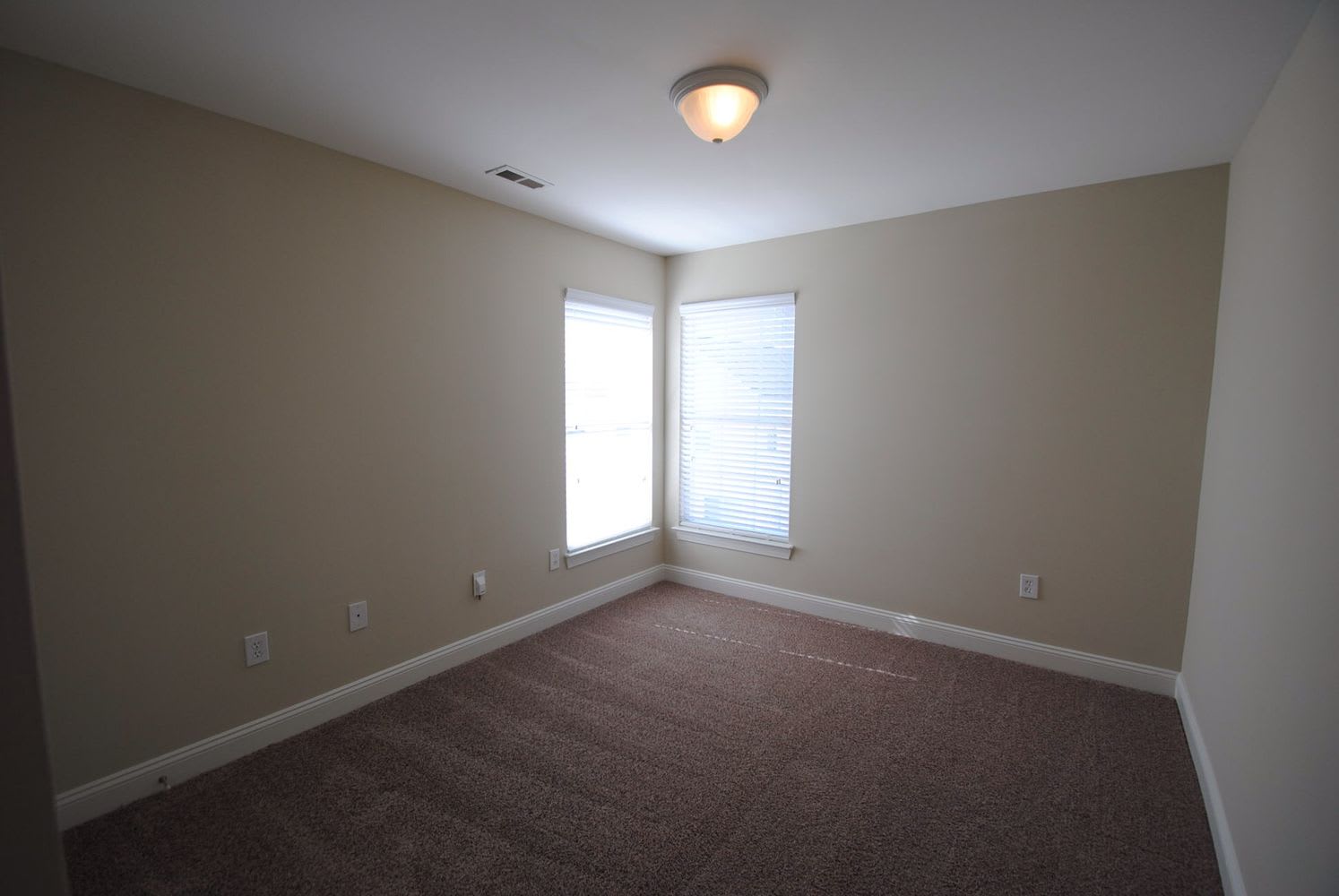 3241 Elliot Jacob Ave photo 5