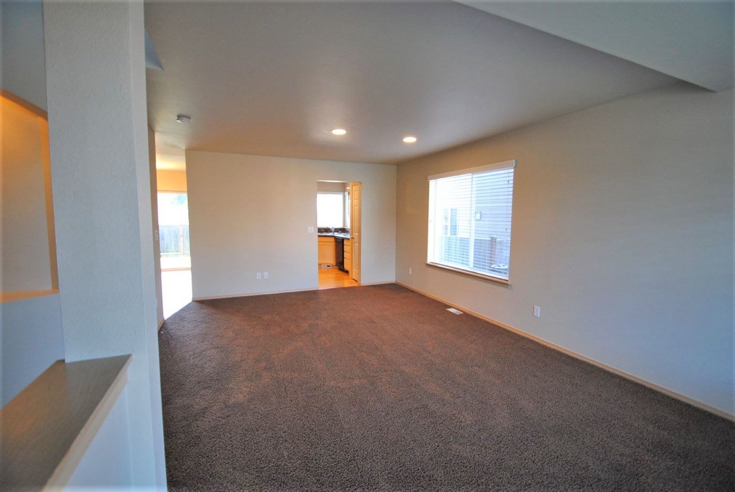 20110 96th Ave E photo 4