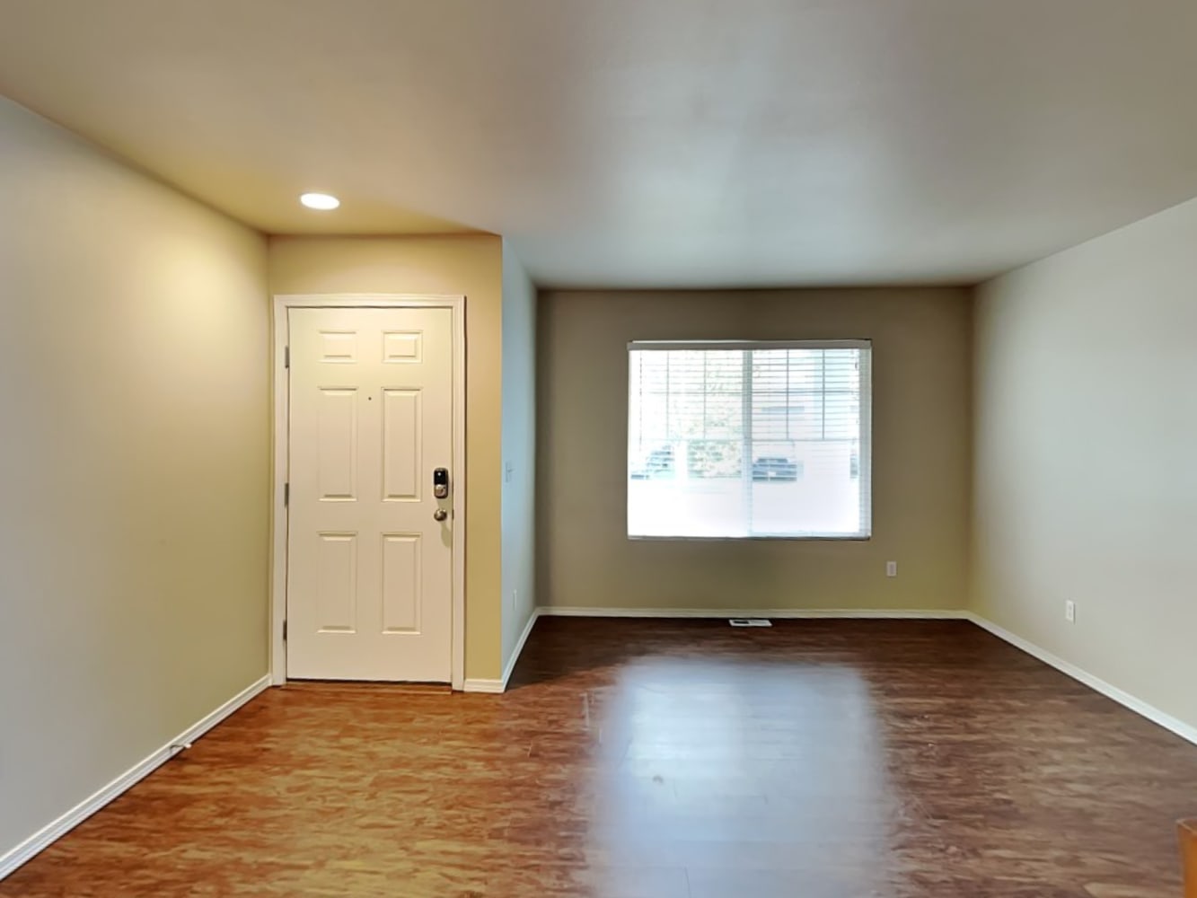 14688 Ravenwood Rd SE photo 4