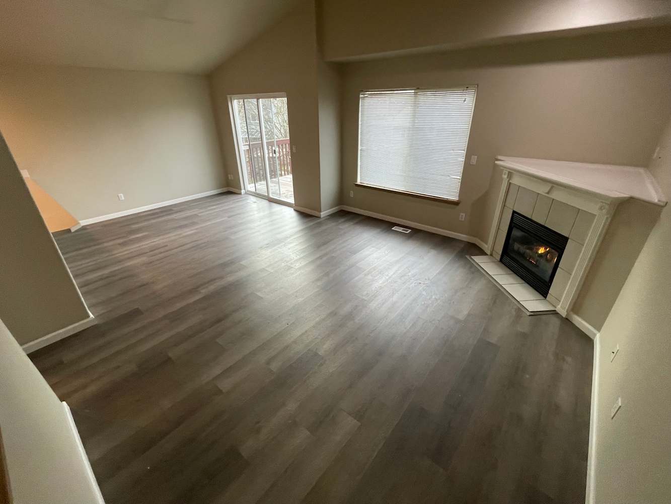 16026 89th Ave E photo 4