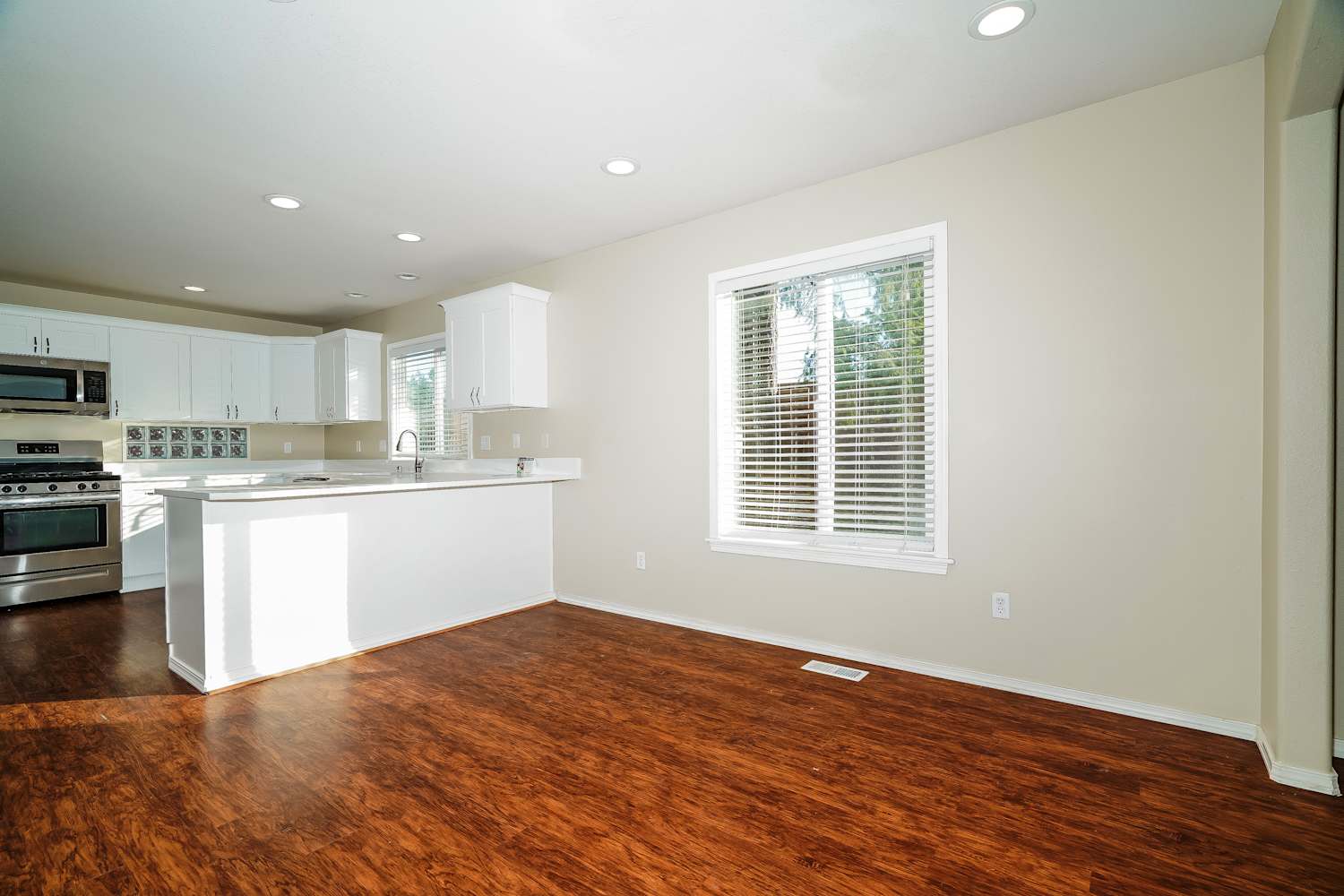 8602 126th Street Ct E photo 5