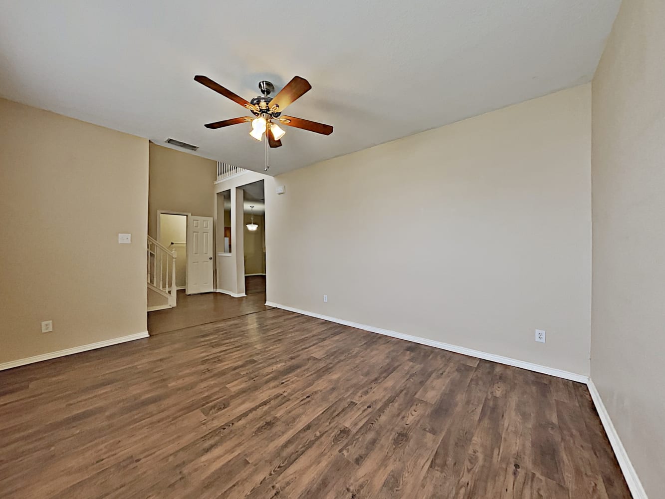 4000 Iris Ct photo 5