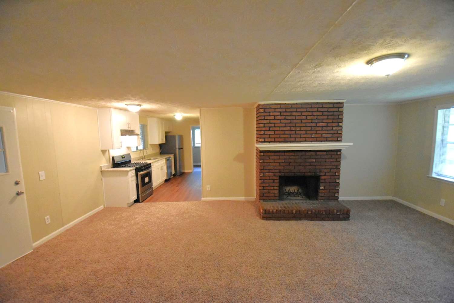 4021 Nations Dr photo 4