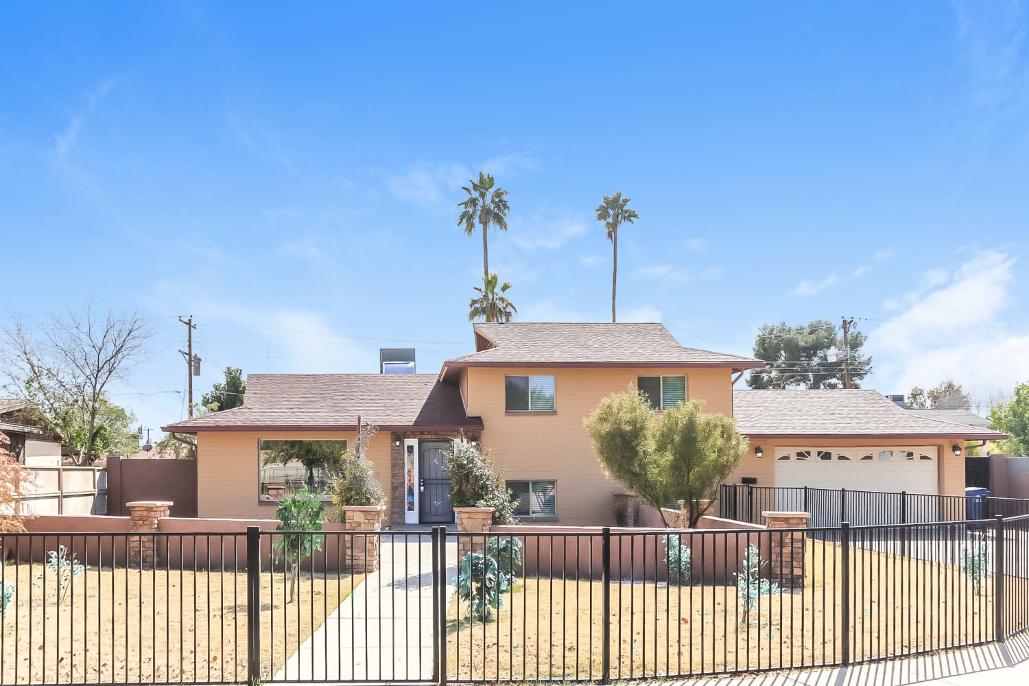 213 E Carson Cir Tempe, AZ 85282 photo 2