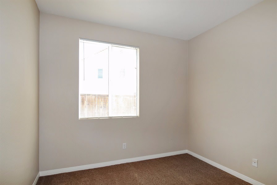 26471 Granite Ridge Ln photo 3