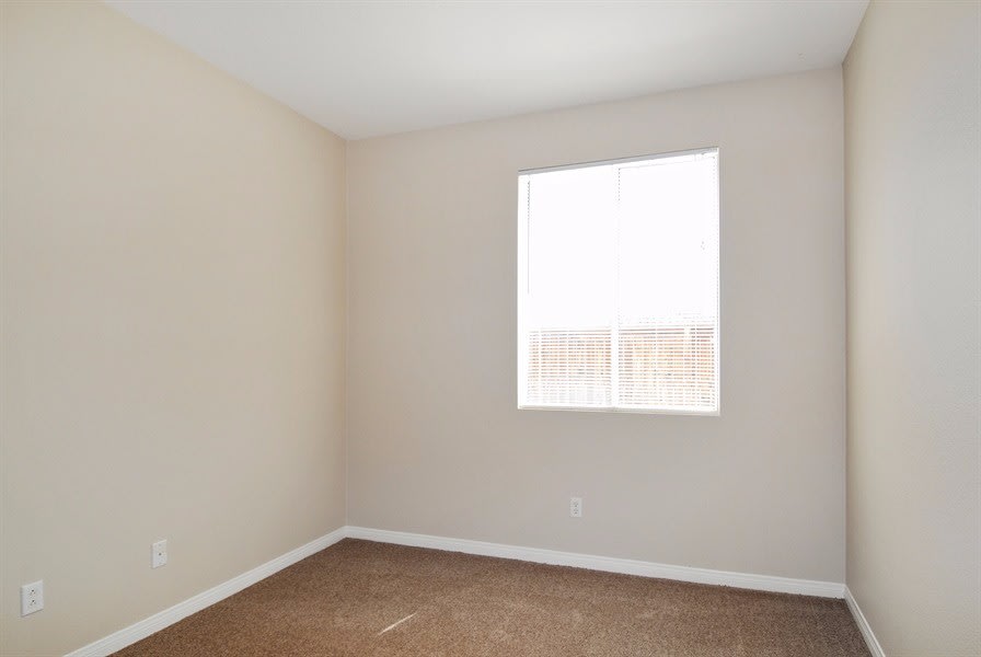26471 Granite Ridge Ln photo 2