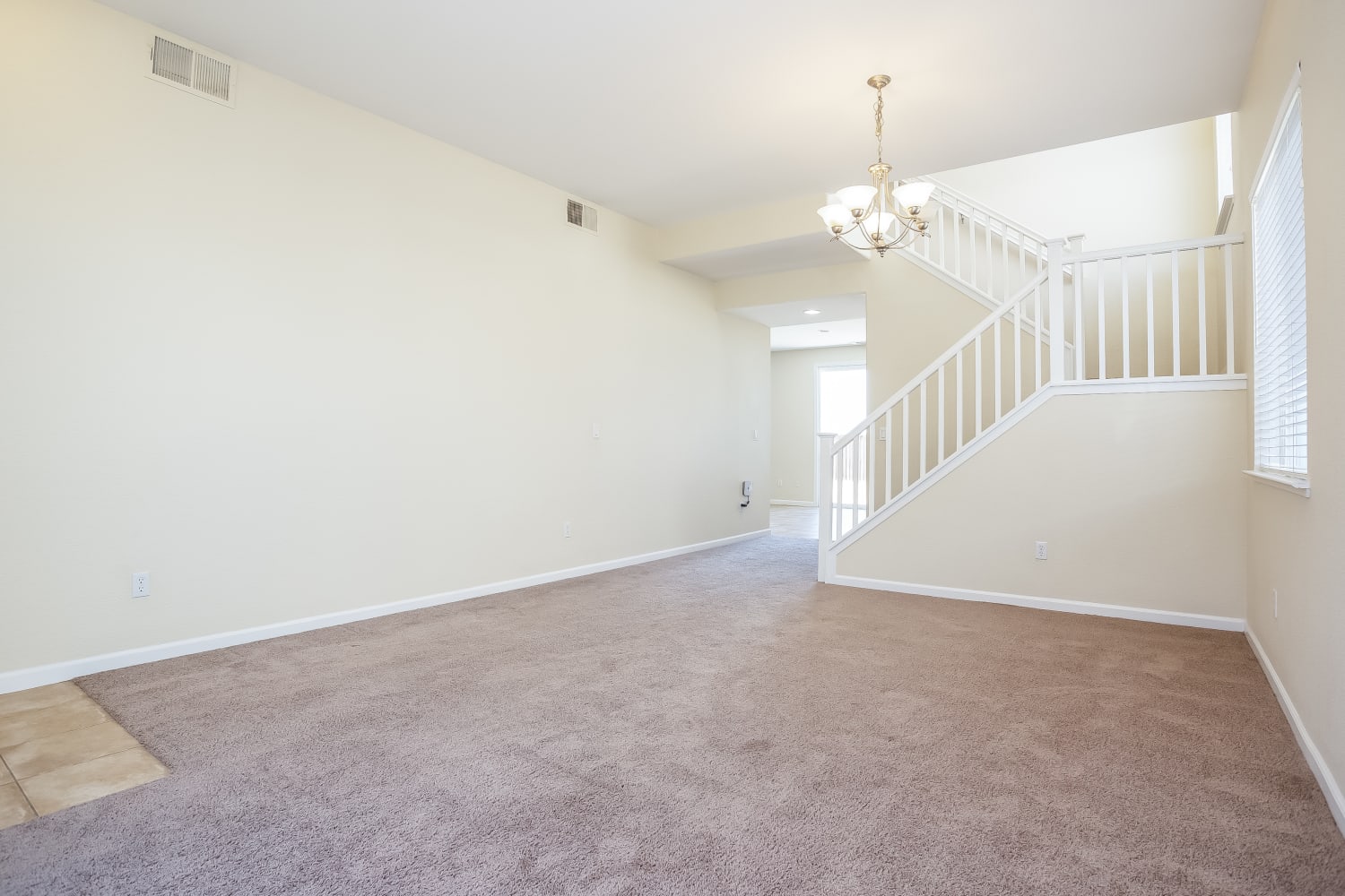 4064 Heaton Ct photo 4