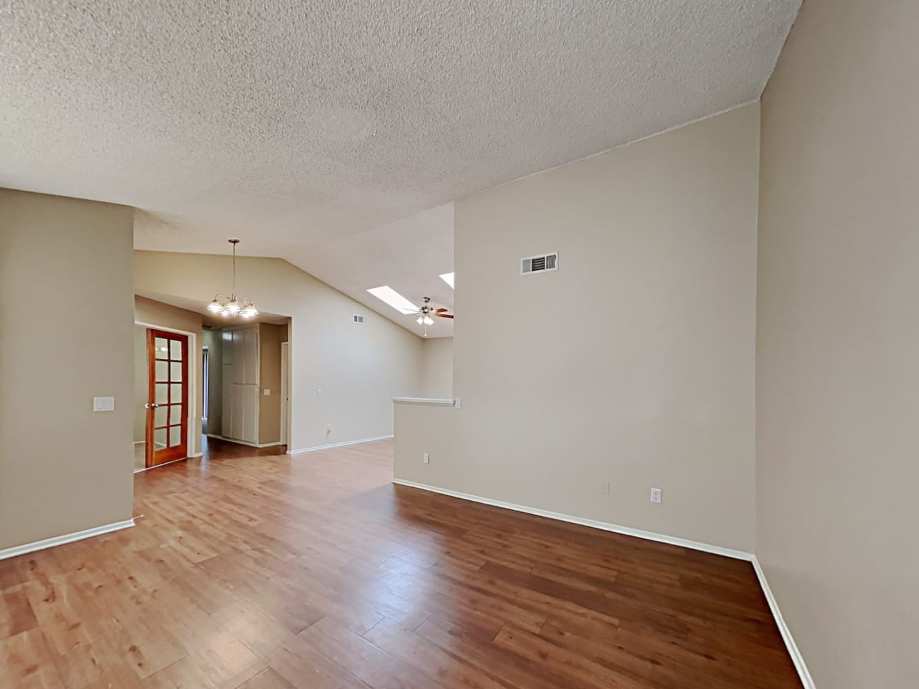 6258 Thunder Bay Trl photo 4