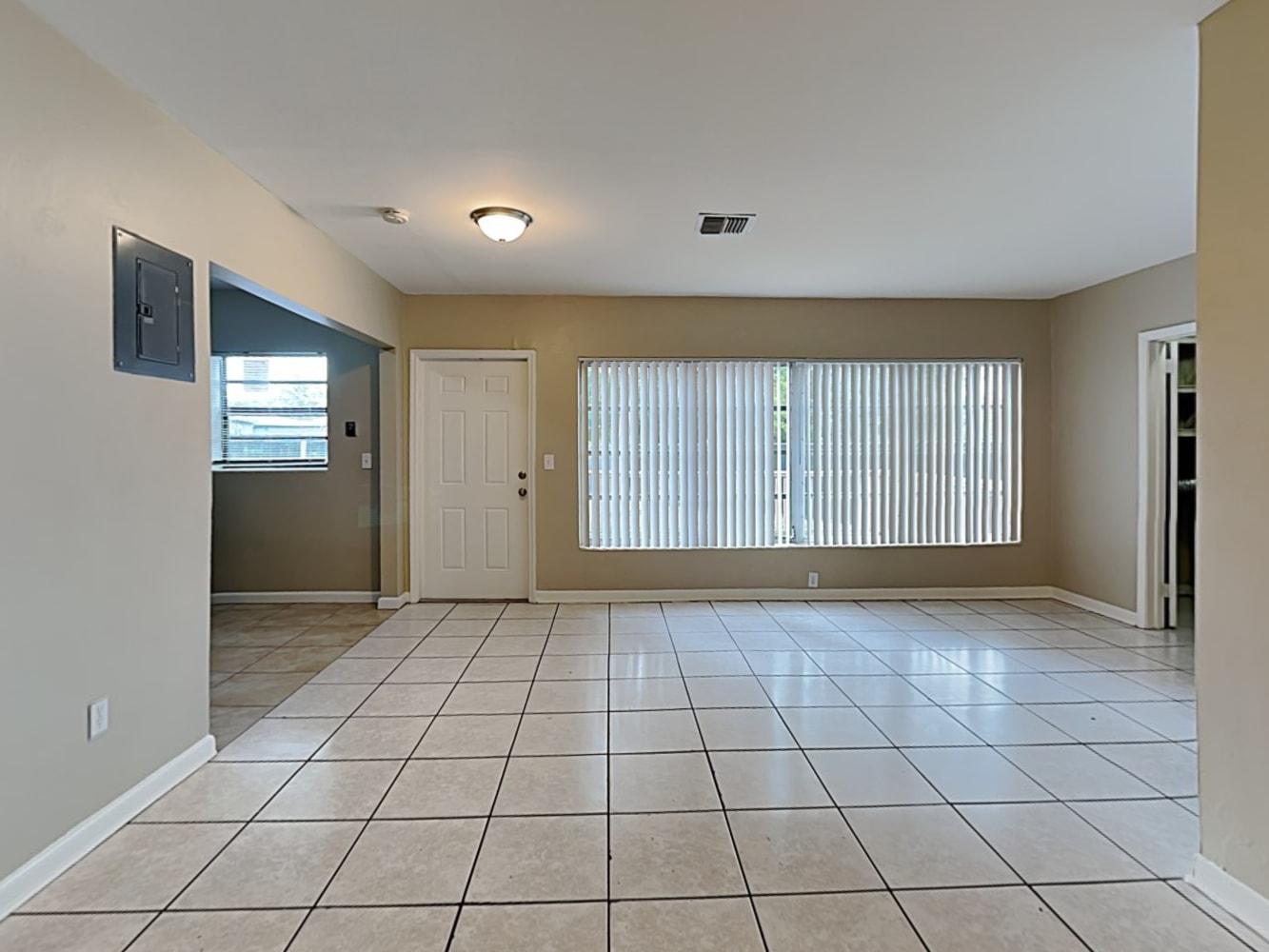 410 Florida Ave photo 5