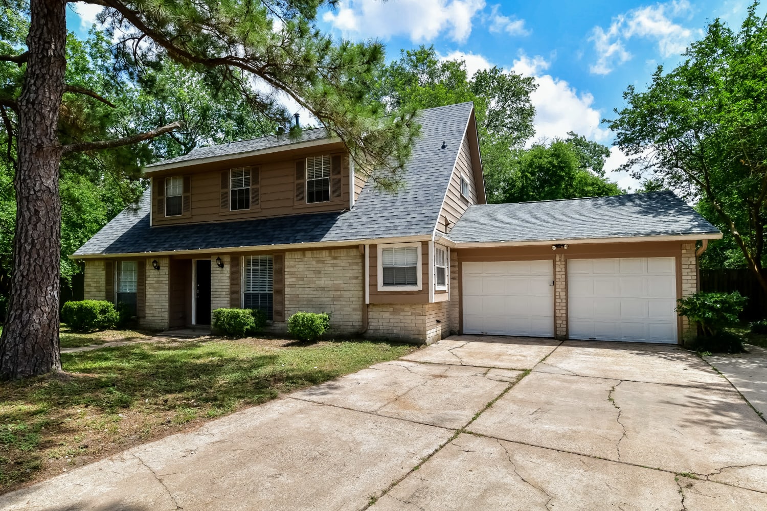 4311 Saratoga Dr photo 2