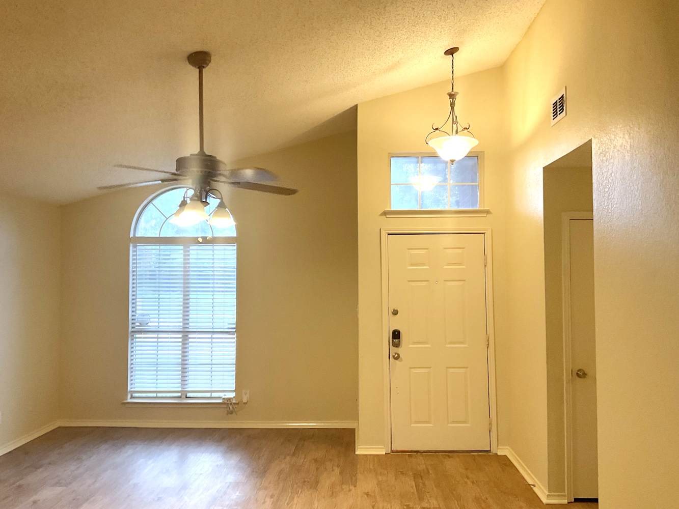 4327 Allegro Ln photo 2