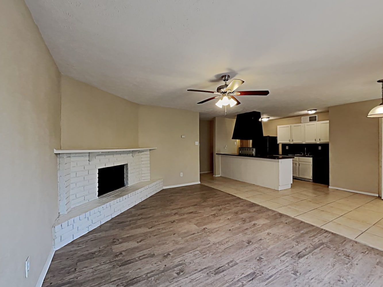 4343 Kevinkay Dr photo 3
