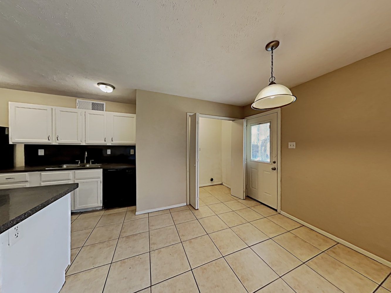 4343 Kevinkay Dr photo 5
