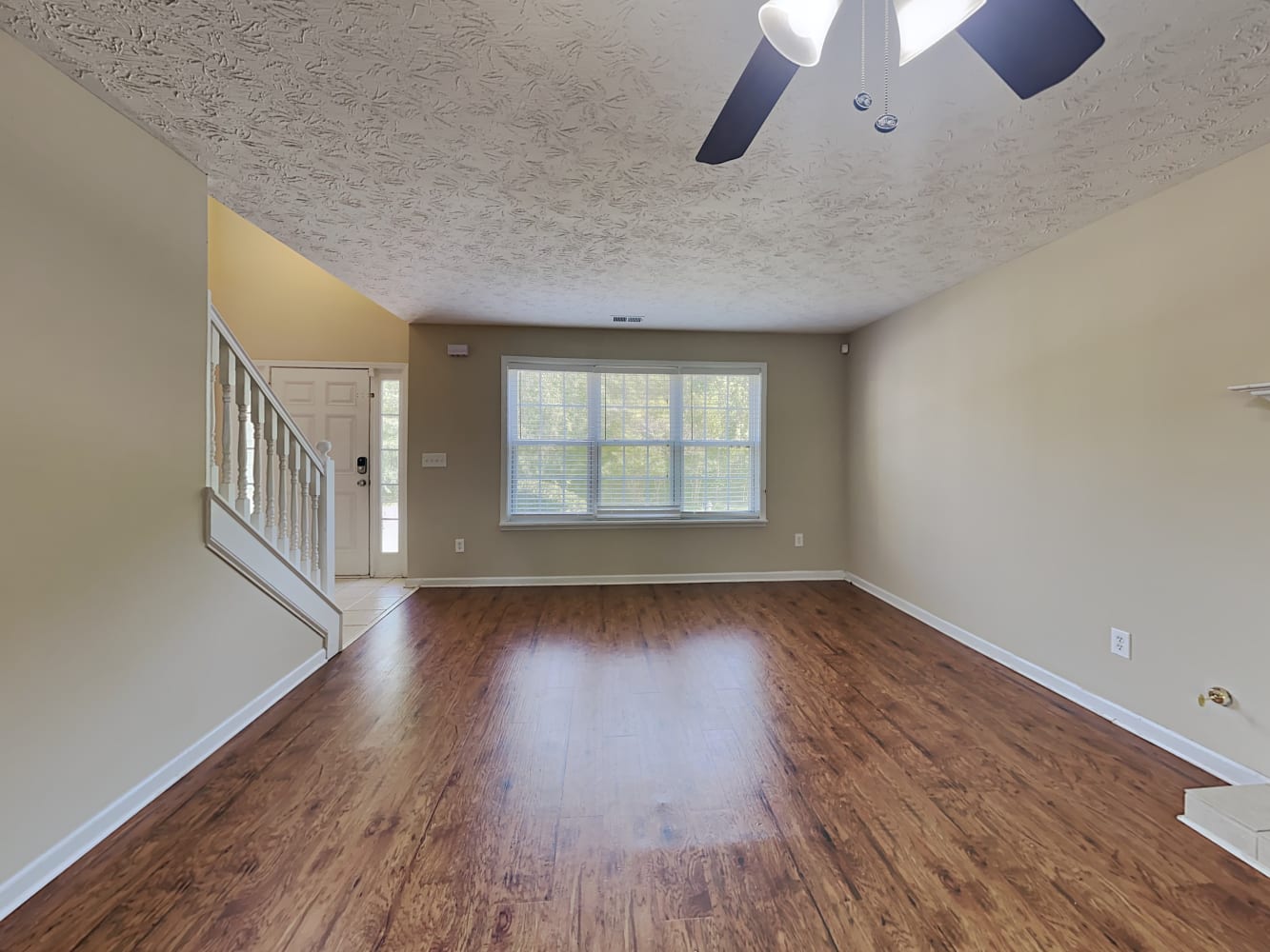 4416 Glen Heights Trl photo 5